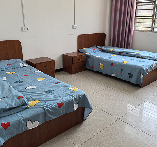 入住养老院后，养老院收费标准调整有哪些触发